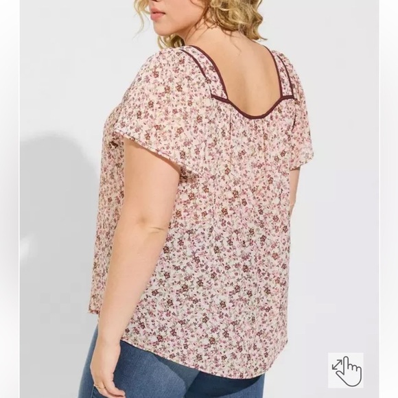 Torrid Crinkle Chiffon Flutter Sleeve Top - Picture 2 of 14